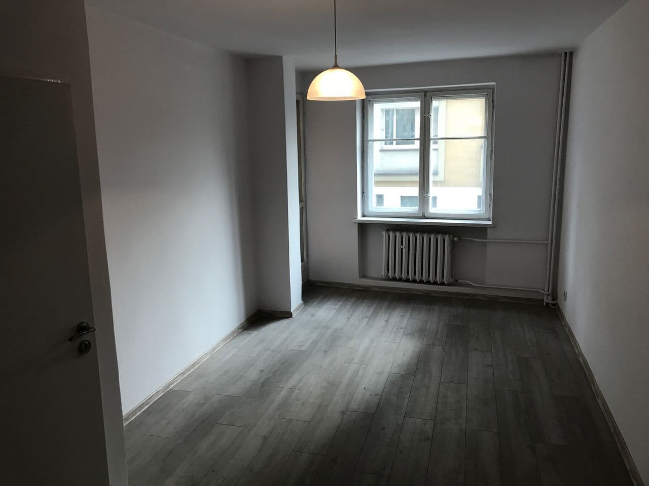 Kamienica przy rynku, nie wymagająca remontu 