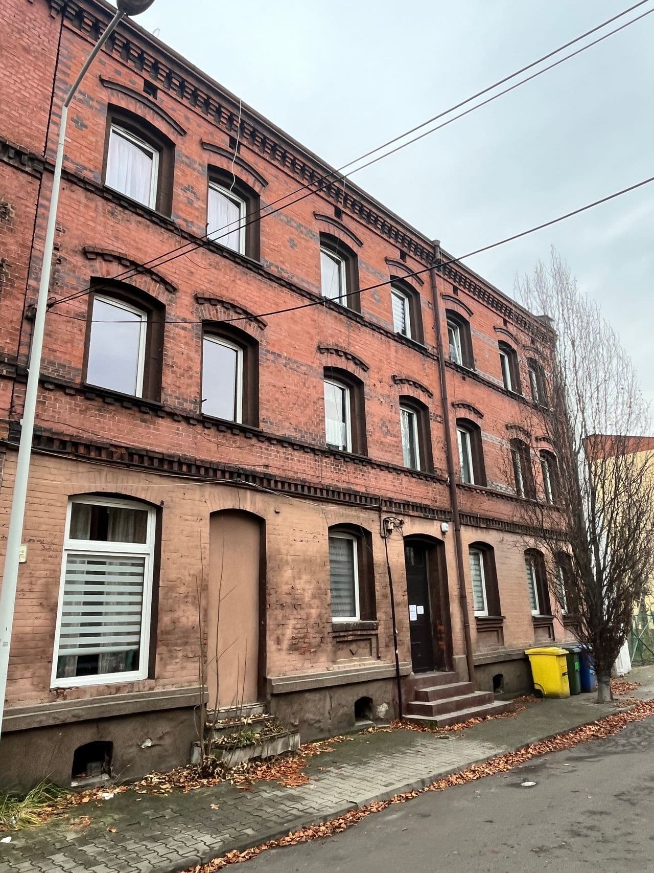 Kamienica Chorzów Konarskiego 6