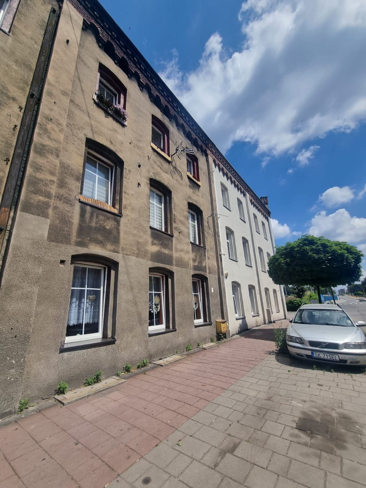 Kamienice do adaptacji z lokalami usługowymi