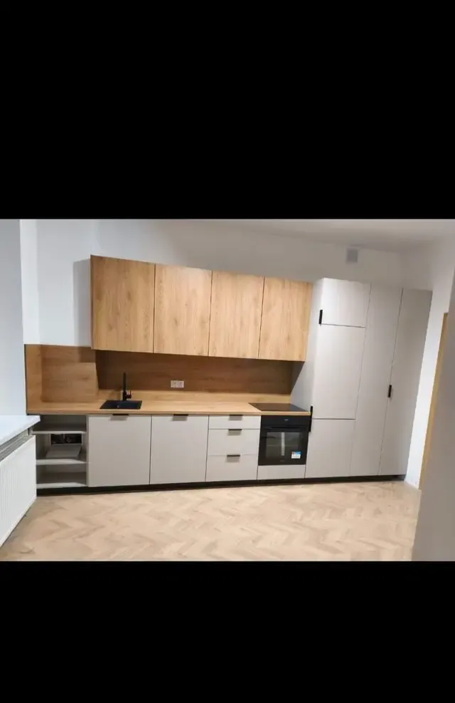 Sekcja 10 kawalerek w stanie deweloperskim z odrębnymi KW