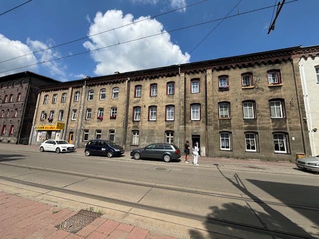 Kamienice do adaptacji z lokalami usługowymi