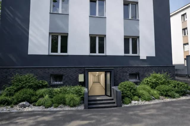 Lokal do adaptacji o powierzchni 160 m2 w przyziemiu budynku hostelowego w Katowicach